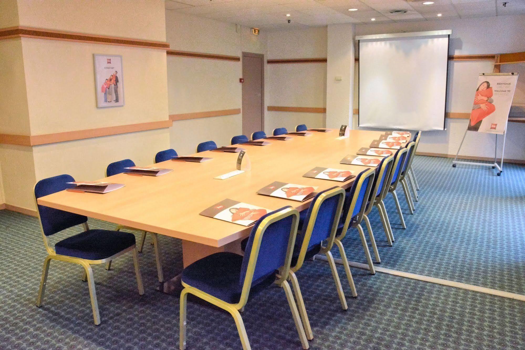 Ibis Grenoble Centre Bastille Bagian luar foto