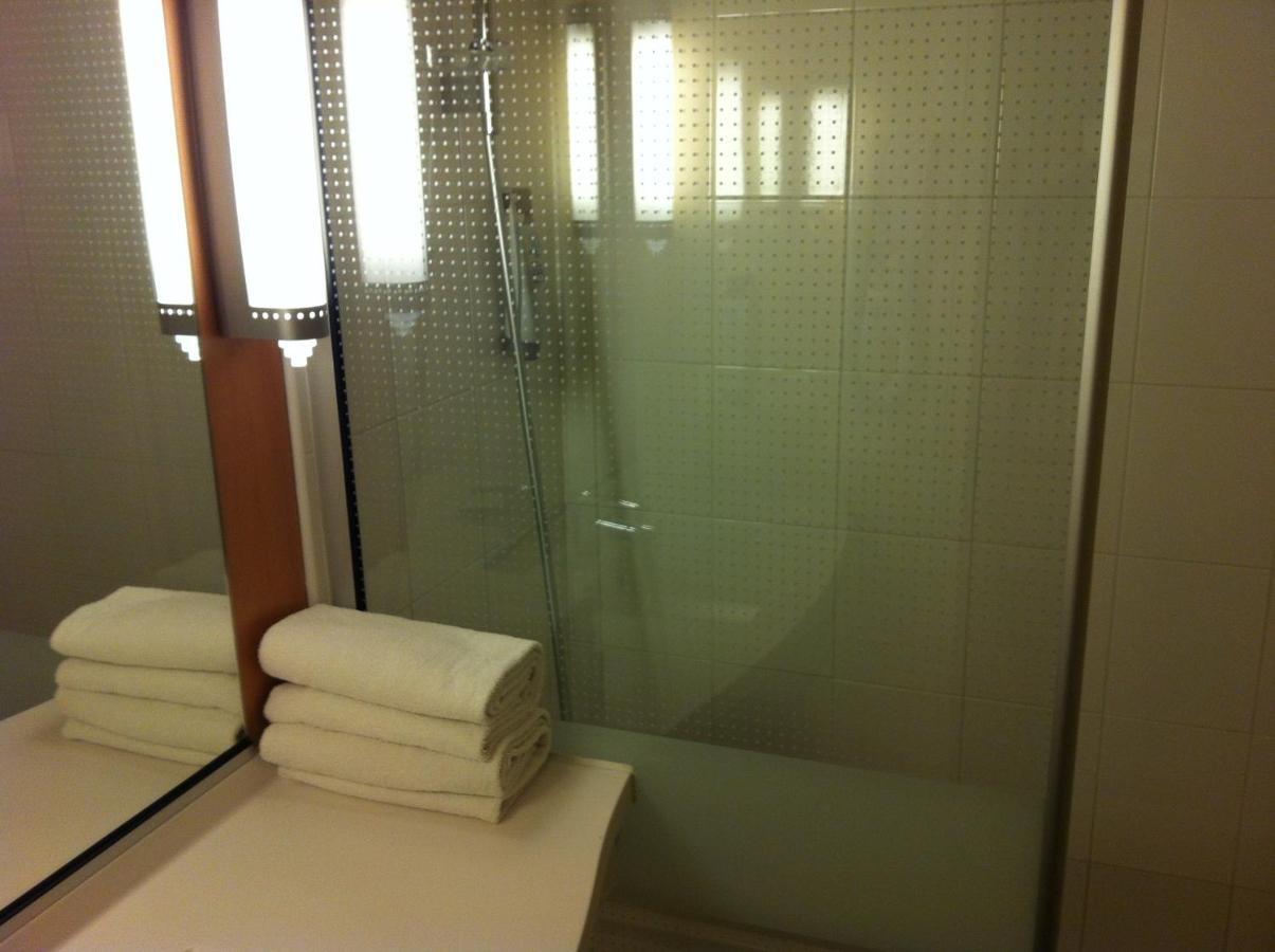 Ibis Grenoble Centre Bastille Ruang foto