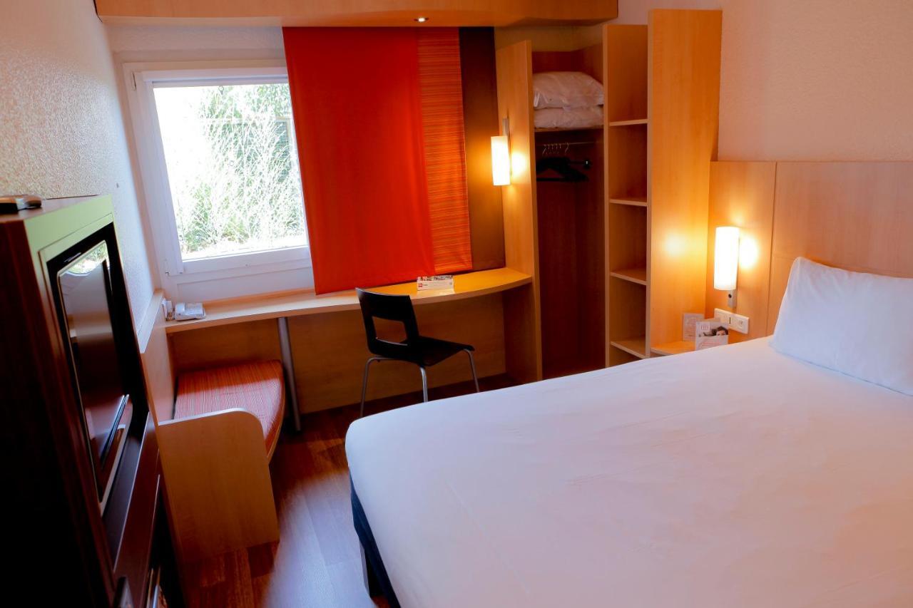 Ibis Grenoble Centre Bastille Bagian luar foto
