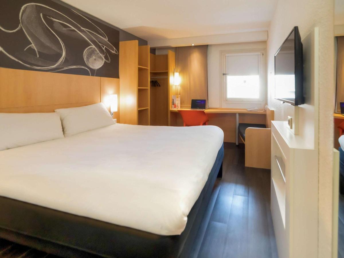 Ibis Grenoble Centre Bastille Bagian luar foto